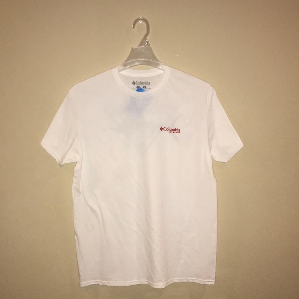 Columbia Short Sleeve T shirt Large